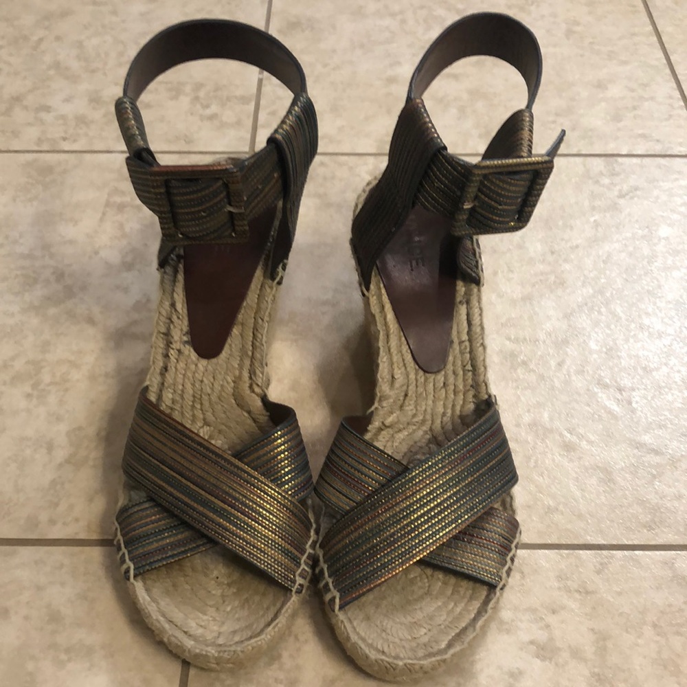 Cute espadrille wedges from Vince